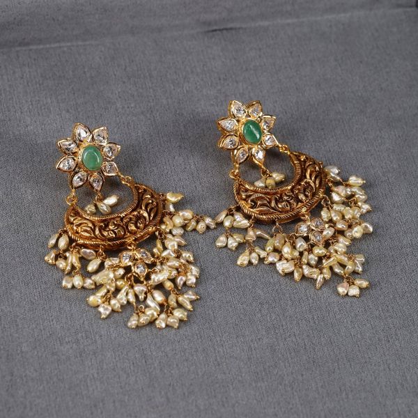 Emerald Floret Guttapusalu Earrings