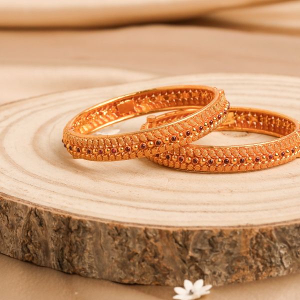 Spectacular Stylish Gheru Pota Bangles